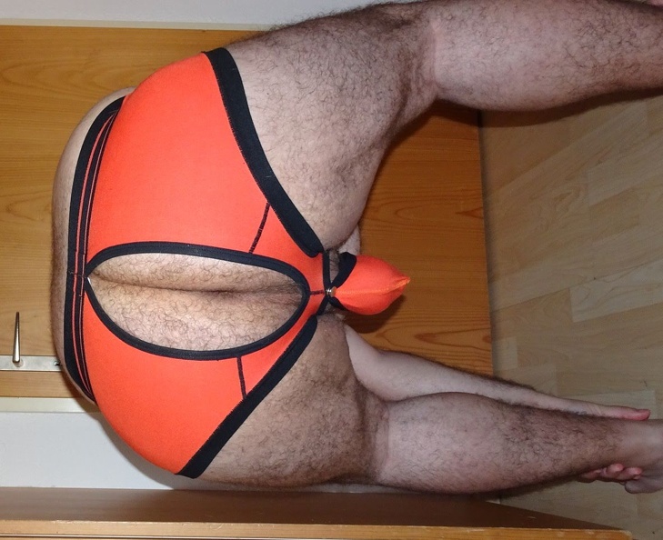 Christian Hostettler_Christian Hostettler_36~01-01.jpg