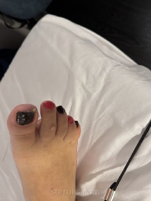 feet